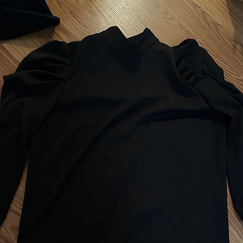 Elegant Black Long Sleeve Top